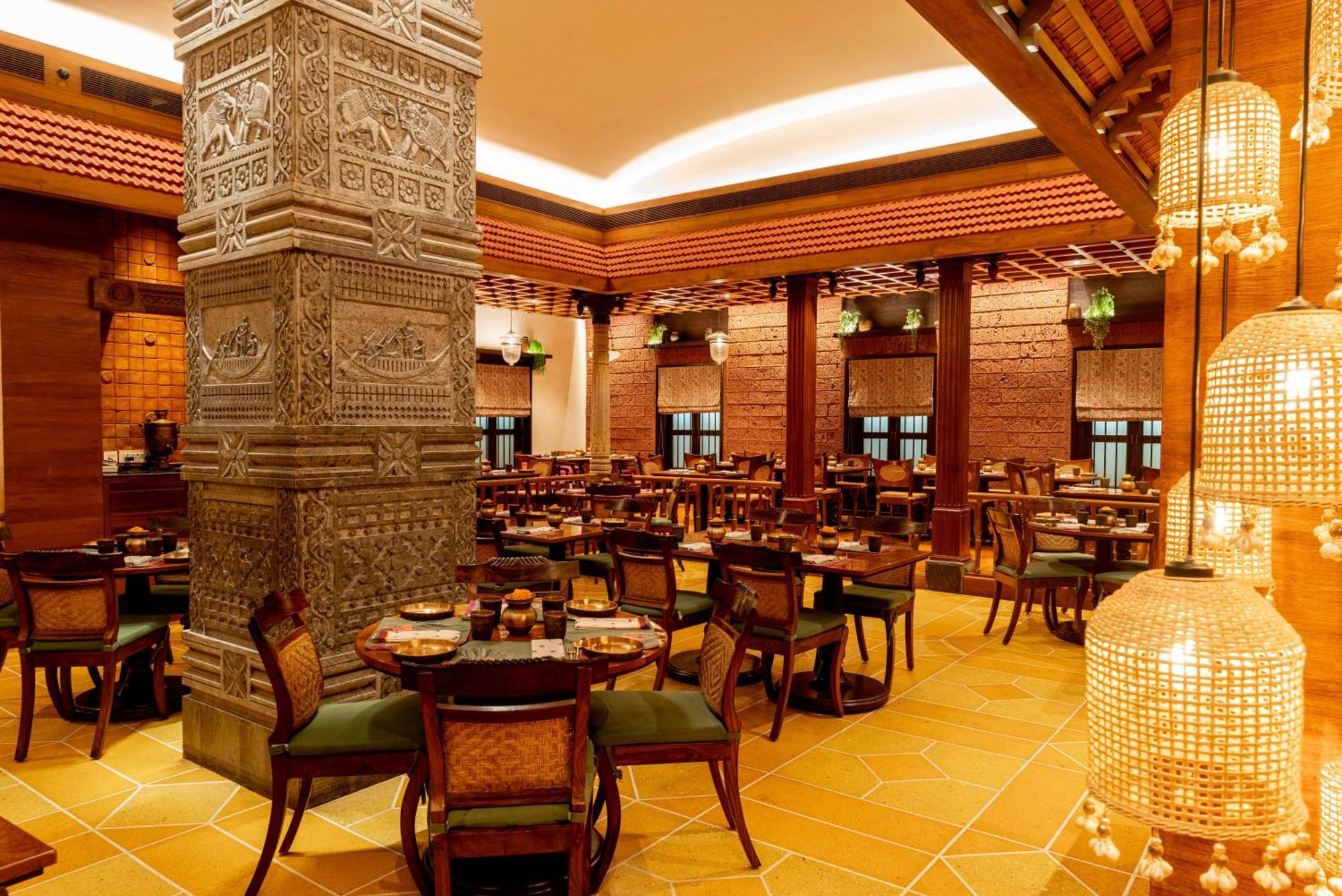 Hotel President - Ihcl Seleqtions Bombaj Exteriér fotografie The interior of the restaurant