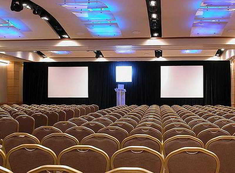 Hotel President - Ihcl Seleqtions Bombaj Exteriér fotografie A conference room